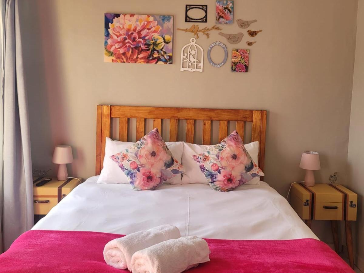 Cobblestone Court Hotell Colesberg Rum bild